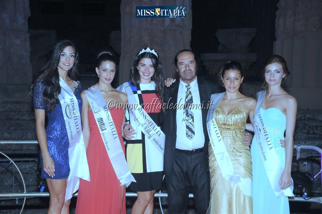 Miss Eleganza 2015 Premiazione (140).jpg